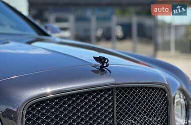 Седан Bentley Mulsanne 2015 в 