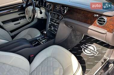 Седан Bentley Mulsanne 2015 в 