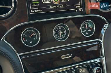 Седан Bentley Mulsanne 2015 в 