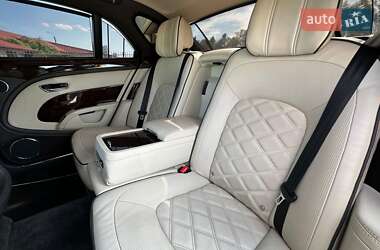 Седан Bentley Mulsanne 2015 в 