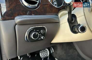 Седан Bentley Mulsanne 2015 в 