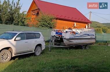 Катер Bentley Pontoon 19 2007 в Чернівцях