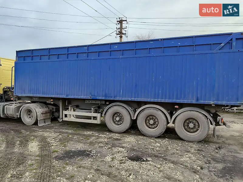 Зерновоз - напівпричіп Berger N31 2005 в Тернополі