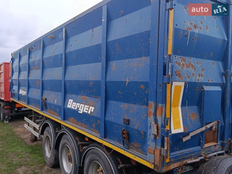Зерновоз - полуприцеп Berger N31 2004 в Буске
