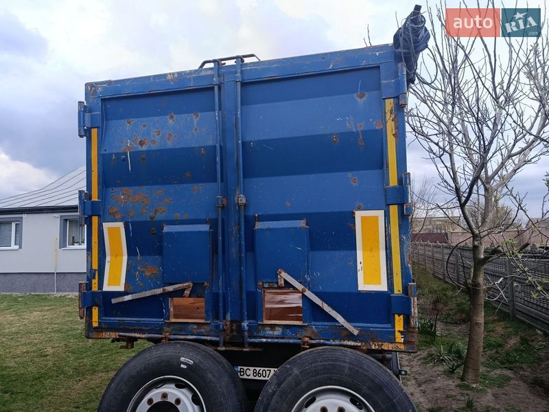 Зерновоз - полуприцеп Berger N31 2004 в Буске