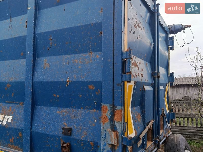 Зерновоз - полуприцеп Berger N31 2004 в Буске