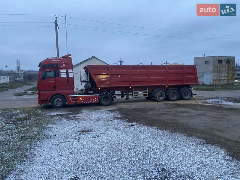 Самоскид напівпричіп Berger SAPL 2005 в Олександрівці