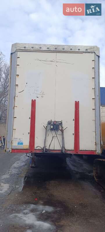 Тентованный борт (штора) - полуприцеп Berger SCS 2005 в Днепре