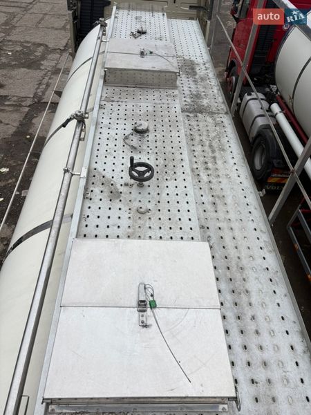 Цистерна Berger Standard 2017 в Чернівцях