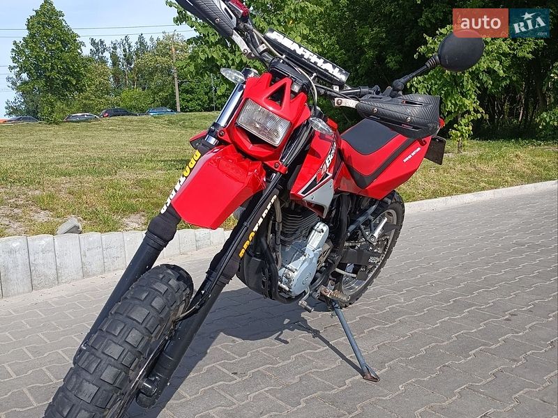 Мотоцикл Супермото (Motard) Beta M4 2006 в Львові