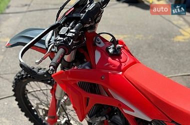 Мотоцикл Позашляховий (Enduro) Beta RR 2T 2025 в Києві фото 9 Мотоцикл Позашляховий (Enduro) Beta RR 2T 2025 в Києві