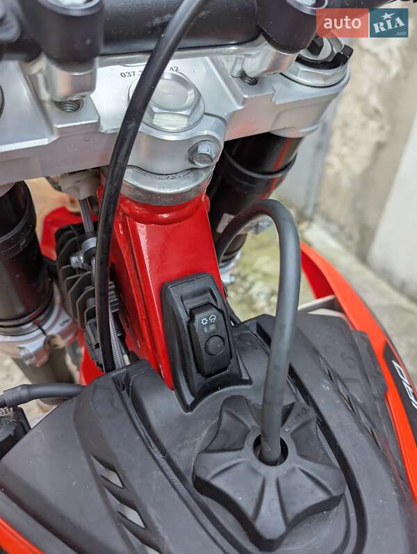 Мотоцикл Внедорожный (Enduro) Beta RR 4T 2021 в Ровно