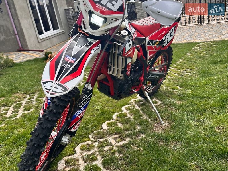 Мотоцикл Внедорожный (Enduro) Beta RR 4T 2017 в Городенке