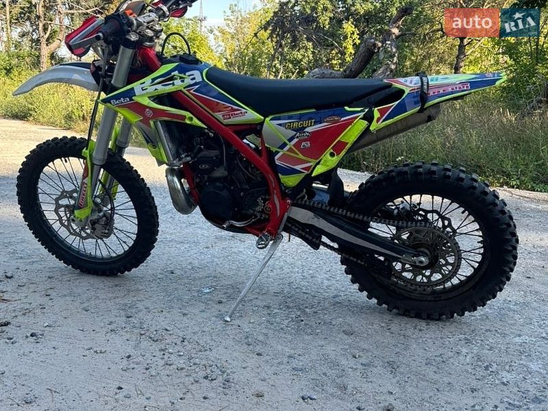 Мотоцикл Внедорожный (Enduro) Beta XTrainer 2019 в Днепре фото 4 Мотоцикл Внедорожный (Enduro) Beta XTrainer 2019 в Днепре