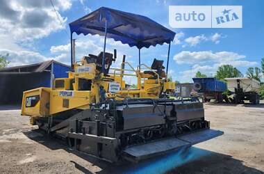 Асфальтоукладчик Bitelli BB-681 2003 в Павлограді