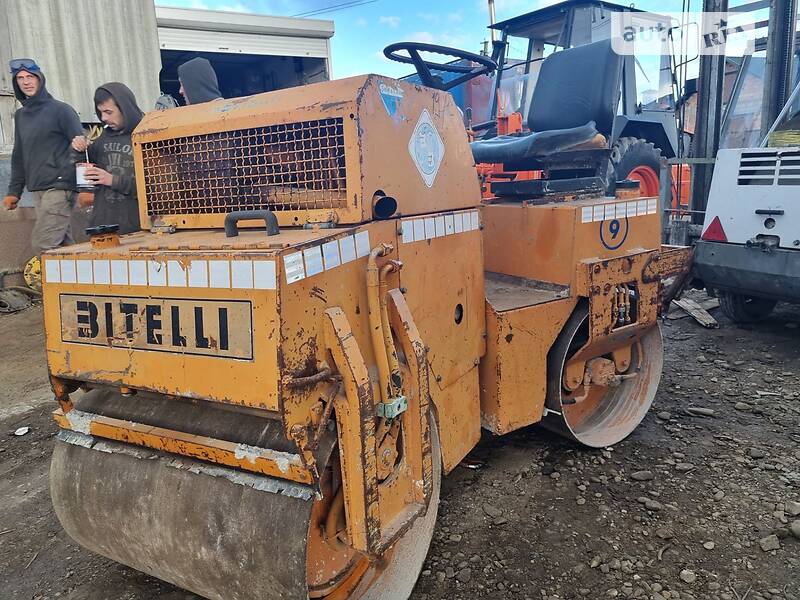 Дорожный каток Bitelli SF 100 1995 в 