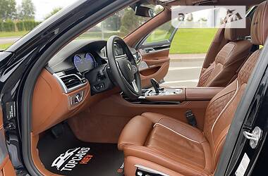 Седан BMW-Alpina B3 2018 в 