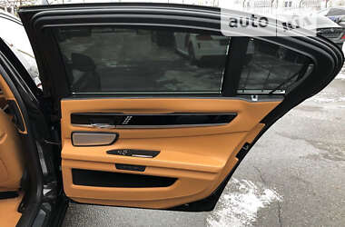 Седан BMW-Alpina B7 2012 в 