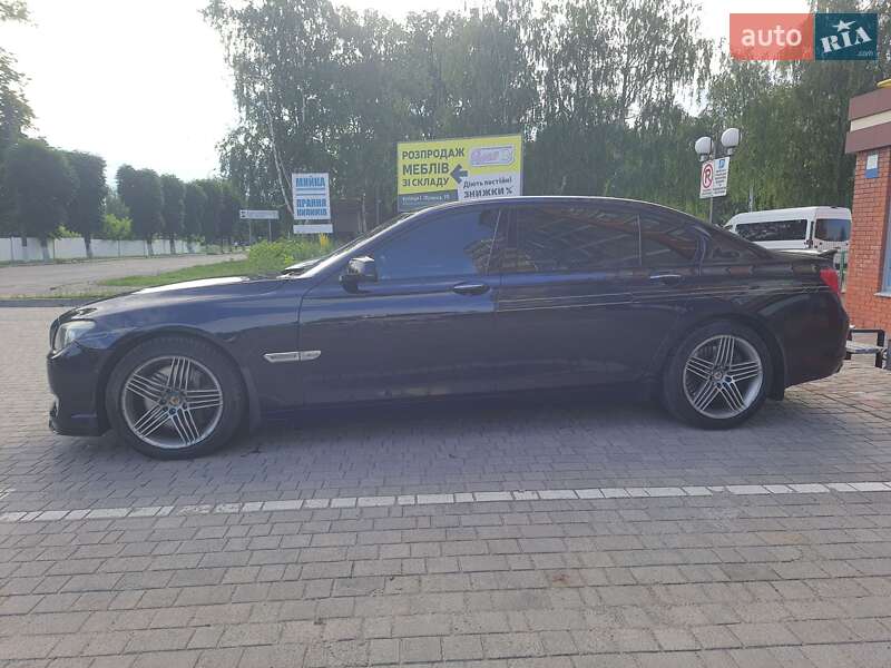 Седан BMW-Alpina B7 2010 в Староконстантинове