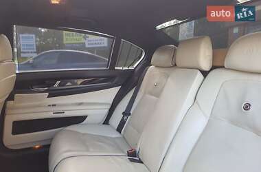 Седан BMW-Alpina B7 2010 в 