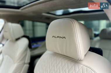 Седан BMW-Alpina B7 2017 в 
