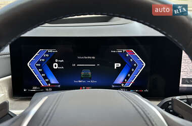 Позашляховик / Кросовер BMW-Alpina XB7 2023 в 