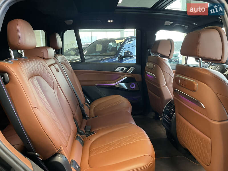 Внедорожник / Кроссовер BMW-Alpina XB7 2022 в Киеве