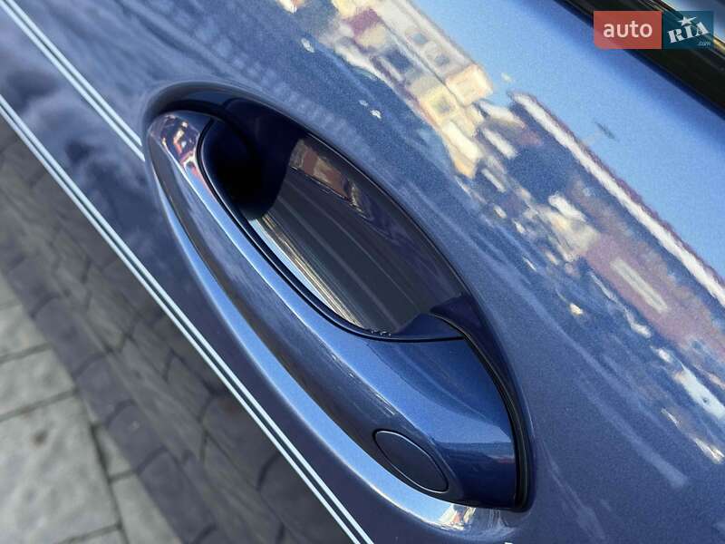 Внедорожник / Кроссовер BMW-Alpina XB7 2021 в Львове