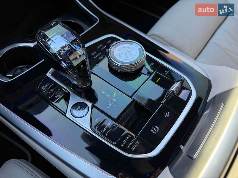 Внедорожник / Кроссовер BMW-Alpina XB7 2021 в Львове