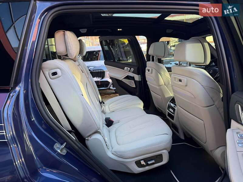 Внедорожник / Кроссовер BMW-Alpina XB7 2021 в Львове