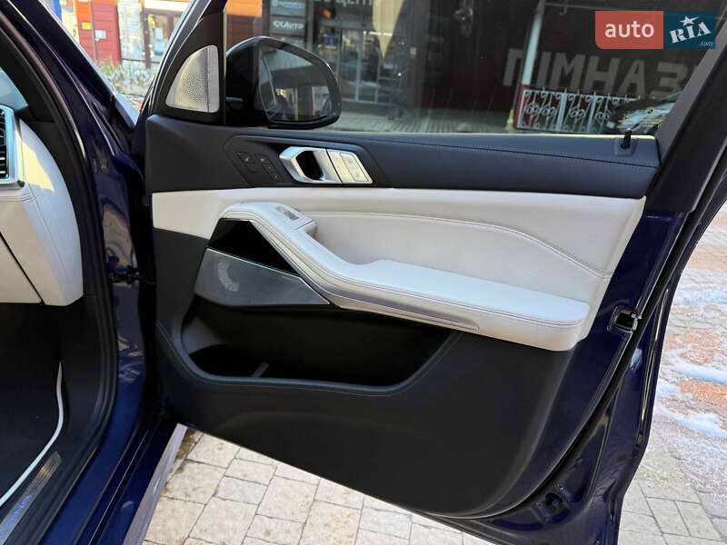 Внедорожник / Кроссовер BMW-Alpina XB7 2021 в Львове