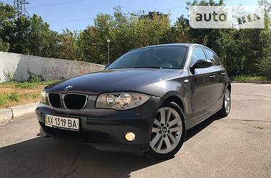 Хэтчбек BMW 1 Series 2006 в Харькове