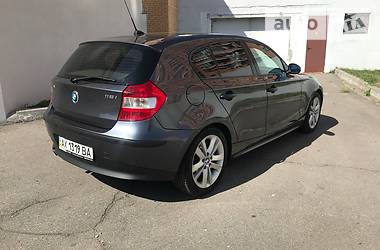 Хэтчбек BMW 1 Series 2006 в Харькове