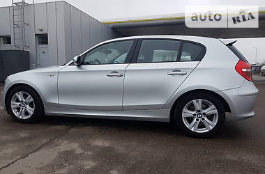 Хэтчбек BMW 1 Series 2008 в Ровно