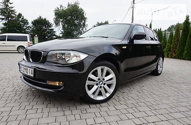 Хэтчбек BMW 1 Series 2011 в Самборе