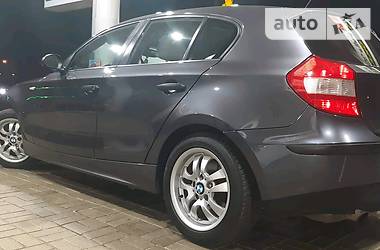 Хэтчбек BMW 1 Series 2004 в Харькове