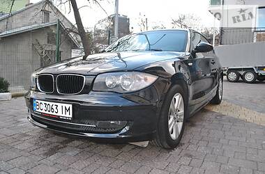 Хетчбек BMW 1 Series 2008 в 