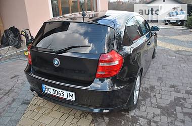 Хетчбек BMW 1 Series 2008 в 