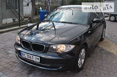 Хетчбек BMW 1 Series 2008 в 