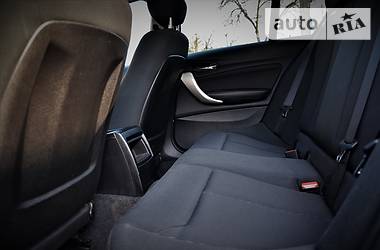 Хетчбек BMW 1 Series 2014 в 