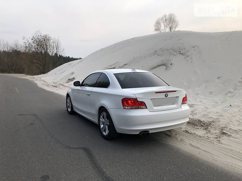 Купе BMW 1 Series 2013 в Києві