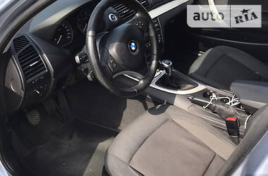 Хетчбек BMW 1 Series 2008 в 