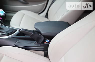 Хетчбек BMW 1 Series 2005 в 