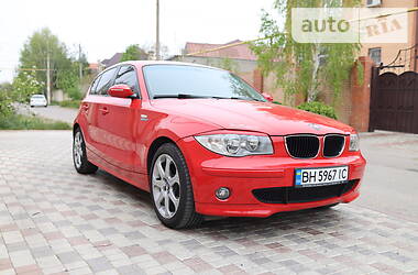 Хетчбек BMW 1 Series 2005 в 
