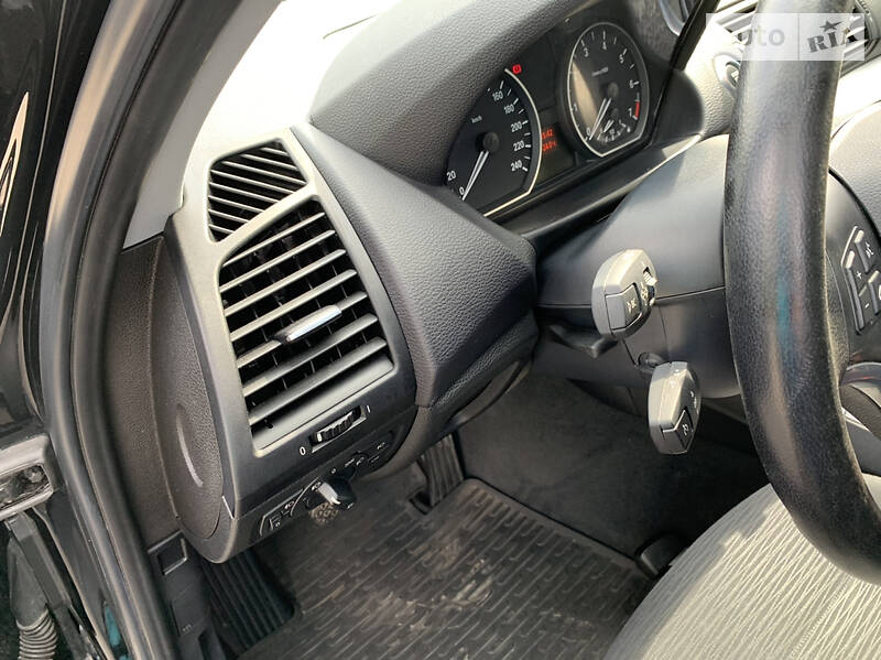 Хетчбек BMW 1 Series 2007 в Василькові