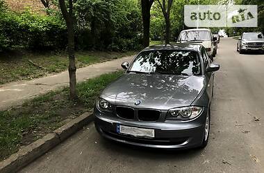 Хэтчбек BMW 1 Series 2010 в Киеве