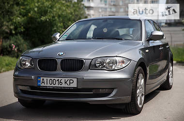 Хетчбек BMW 1 Series 2010 в Києві