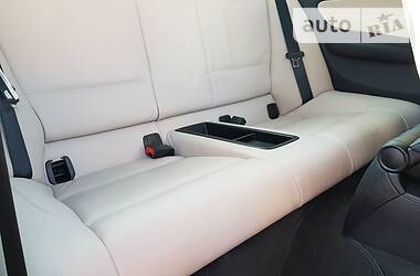 Купе BMW 1 Series 2012 в 
