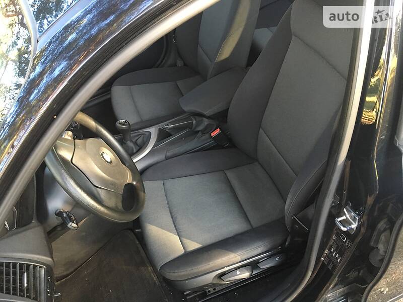 Хетчбек BMW 1 Series 2006 в Дергачах фото 9 Хетчбек BMW 1 Series 2006 в Дергачах