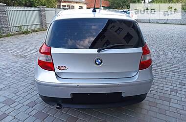 Хэтчбек BMW 1 Series 2006 в Ивано-Франковске